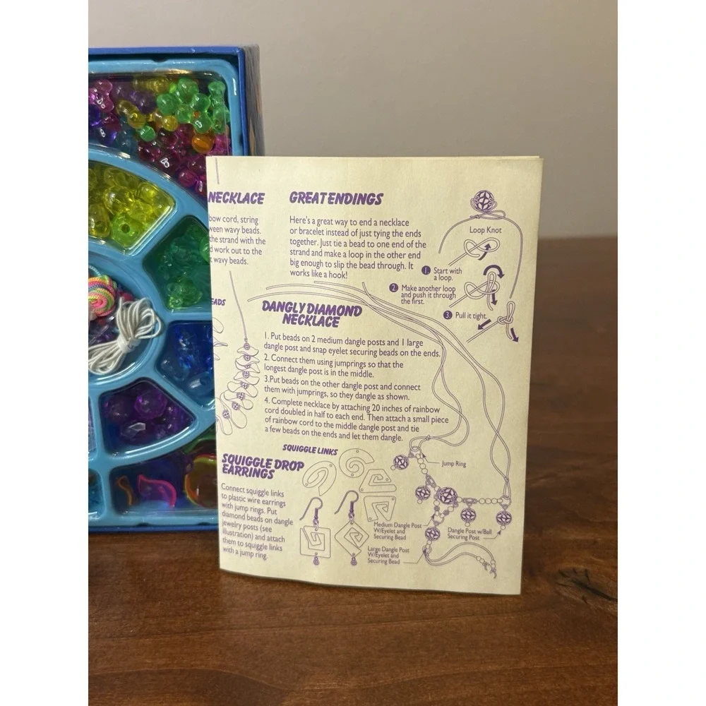 Vintage Lisa Frank Rainbow Skeeter Seal - Cool Crystals Bead Box - NOS RARE